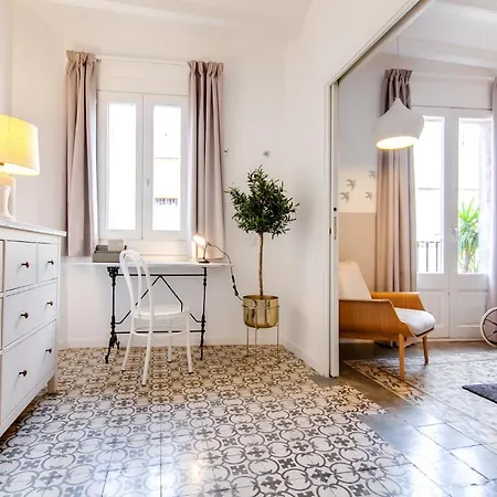 New! En Ville Boutique Placa Universitat Apartment