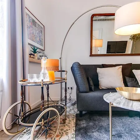 New! En Ville Boutique Placa Universitat Barcelona