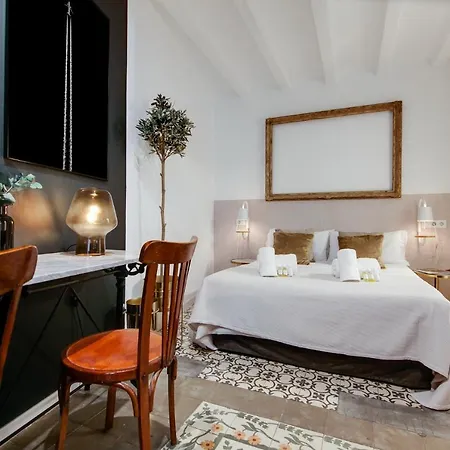 Apartman New! En Ville Boutique Placa Universitat *